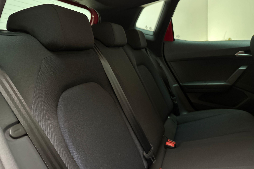 Seat Arona (N138VF) met abonnement