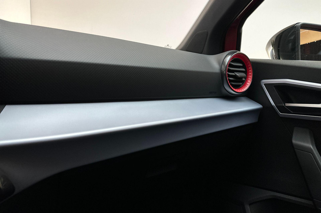 Seat Arona (N138VF) met abonnement