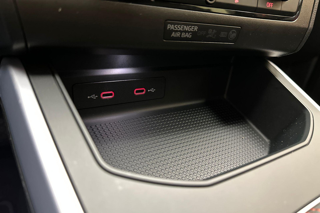 Seat Arona (N138VF) met abonnement