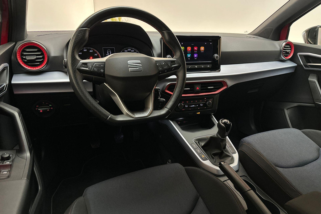 Seat Arona (N138VF) met abonnement