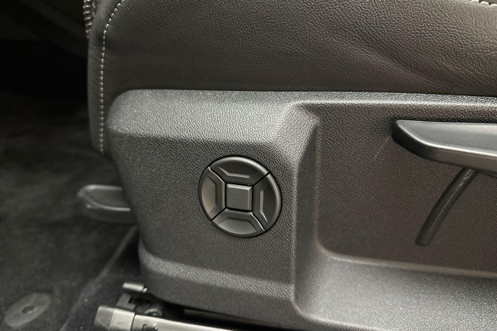 Audi Q4 e-tron (R444ZK) met abonnement