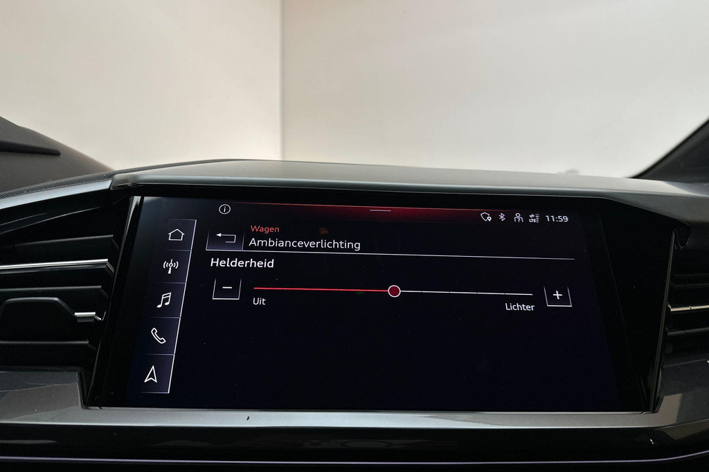 Audi Q4 e-tron (R444ZK) met abonnement