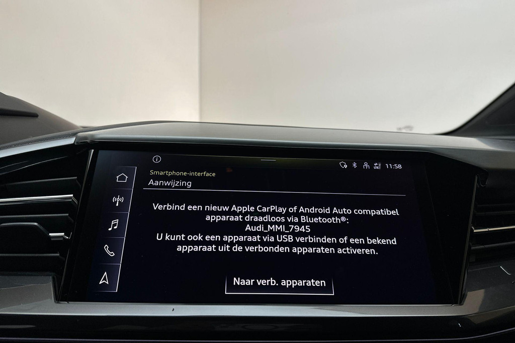 Audi Q4 e-tron (R444ZK) met abonnement