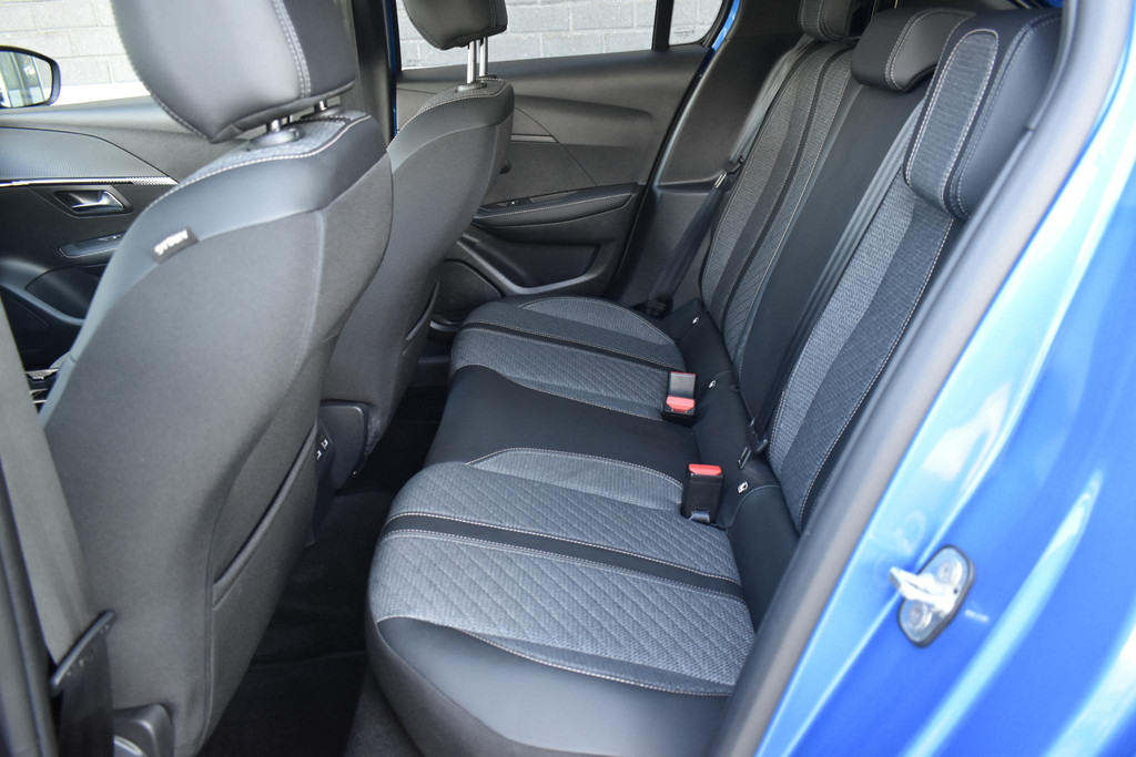 Peugeot e-208 (Z383RJ) met abonnement