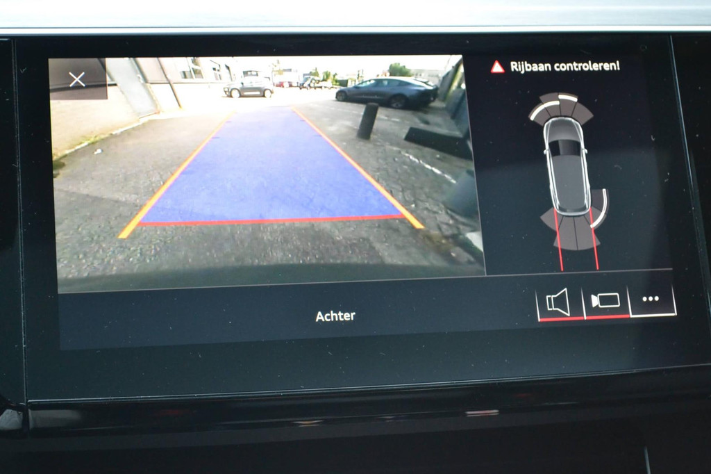 Audi e-tron (K809TH) met abonnement