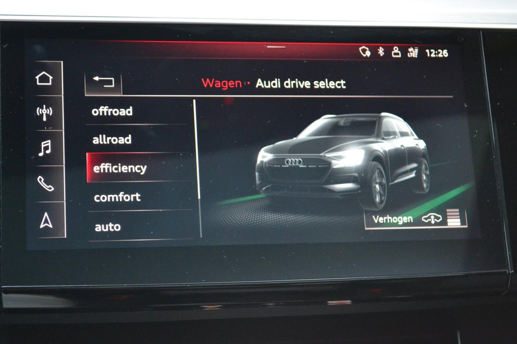Audi e-tron (K809TH) met abonnement