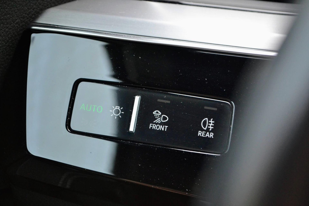 Audi e-tron (K809TH) met abonnement