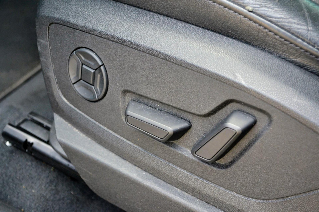 Audi e-tron (K809TH) met abonnement