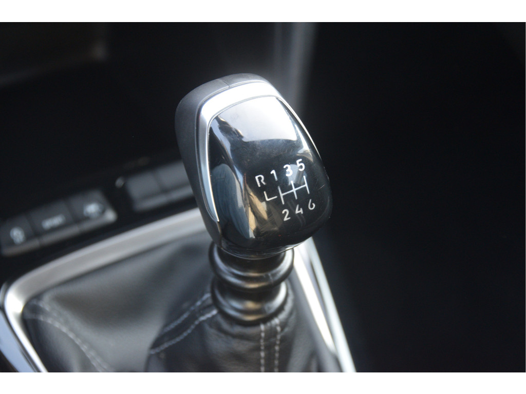 Opel Corsa (HRP41K) met abonnement