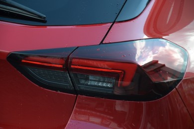 Opel Corsa (HRP42K) met abonnement