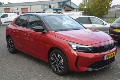 Opel Corsa (HRP42K) met abonnement