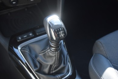 Opel Corsa (HRP42K) met abonnement