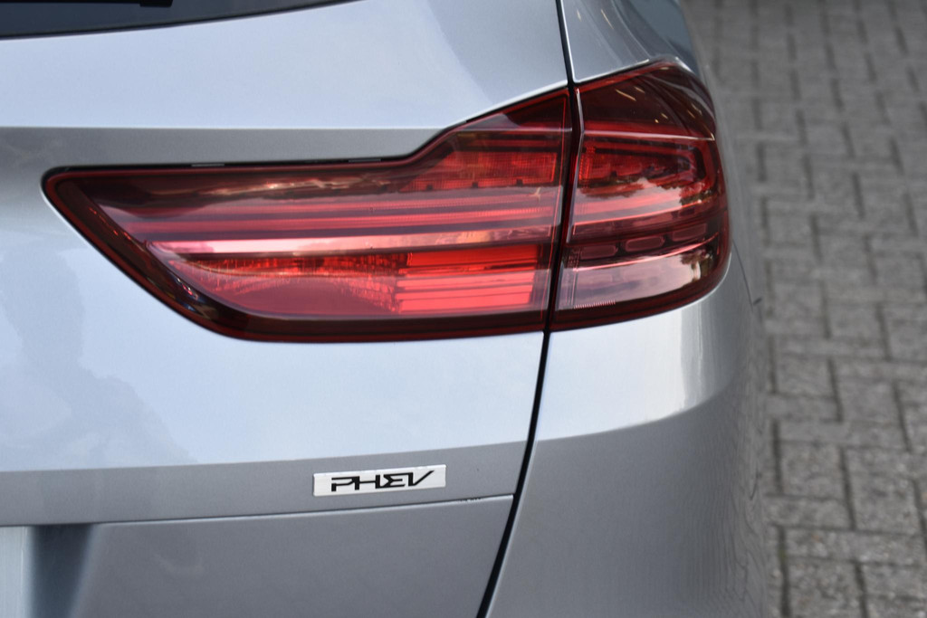 Kia Ceed Sportswagon (JBR79D) met abonnement