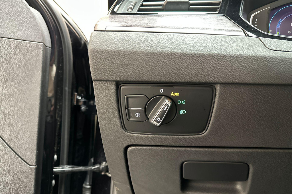 Volkswagen Passat (HZV73R) met abonnement