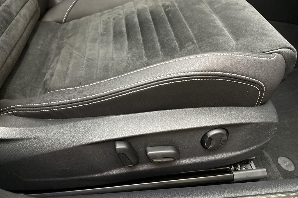 Volkswagen Passat (HZV73R) met abonnement