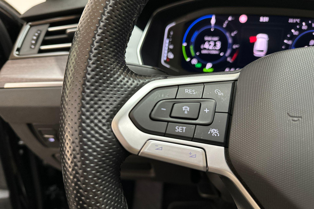 Volkswagen Passat (HZV73R) met abonnement