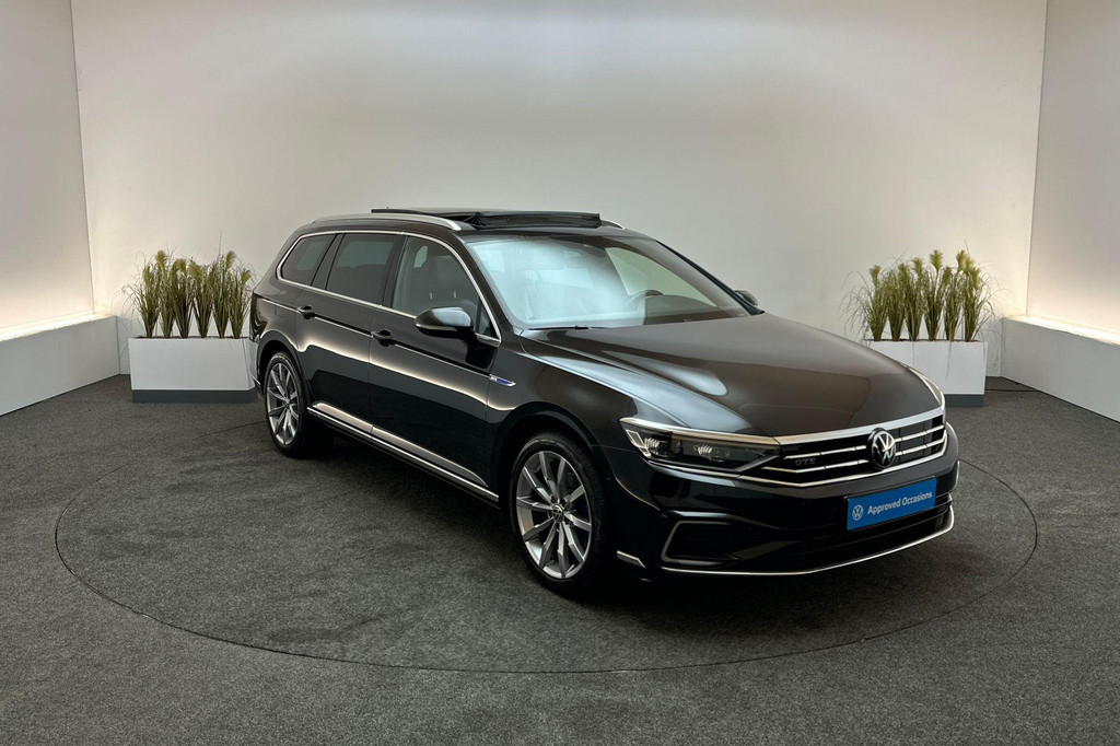 Volkswagen Passat (HZV73R) met abonnement