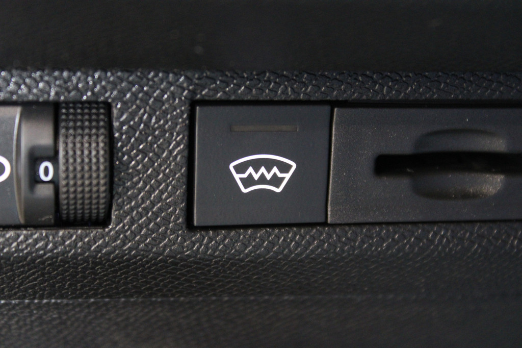 Peugeot 308 (Z394PK) met abonnement