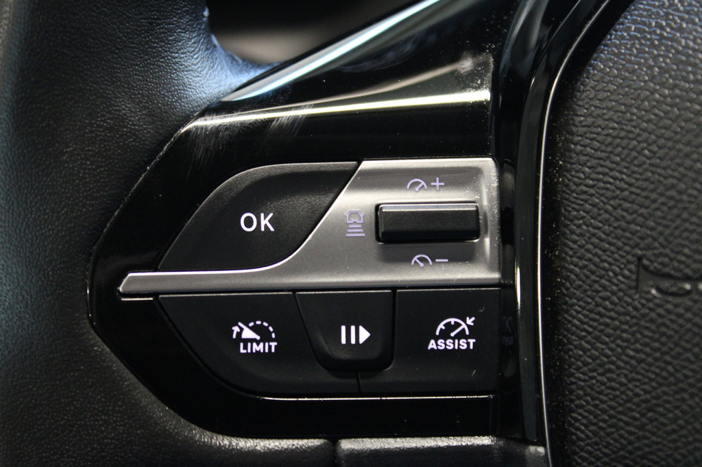 Peugeot 308 (Z394PK) met abonnement