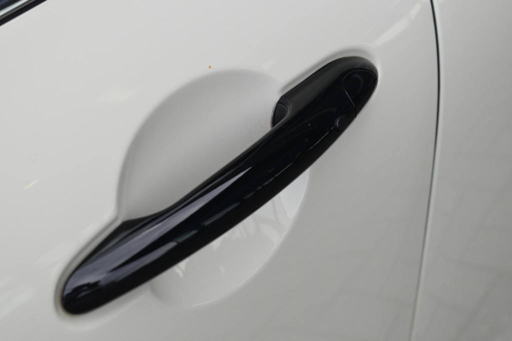 MINI Clubman (S917HZ) met abonnement