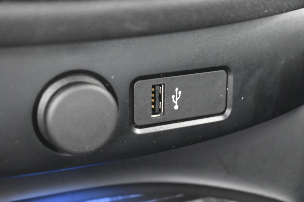 MINI Clubman (S917HZ) met abonnement