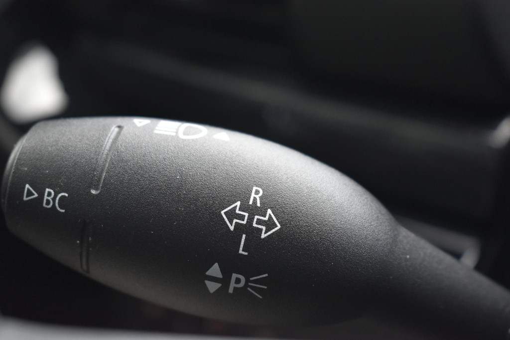 MINI Clubman (S917HZ) met abonnement