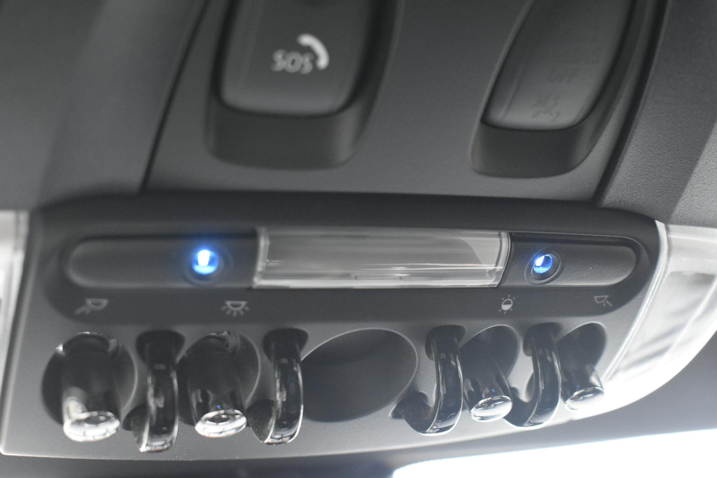 MINI Clubman (S917HZ) met abonnement