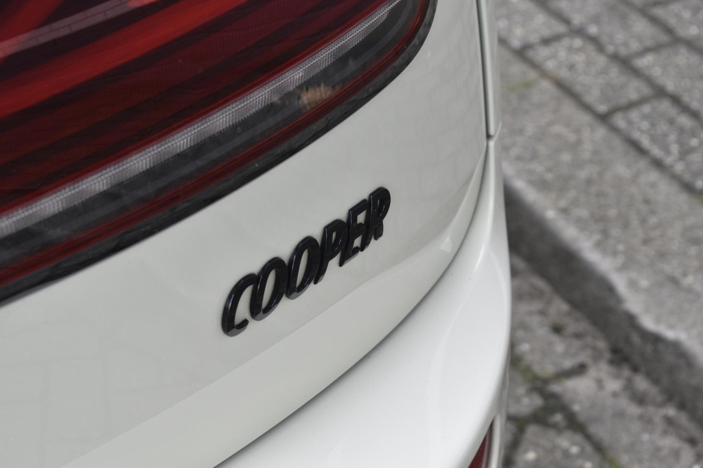 MINI Clubman (S917HZ) met abonnement