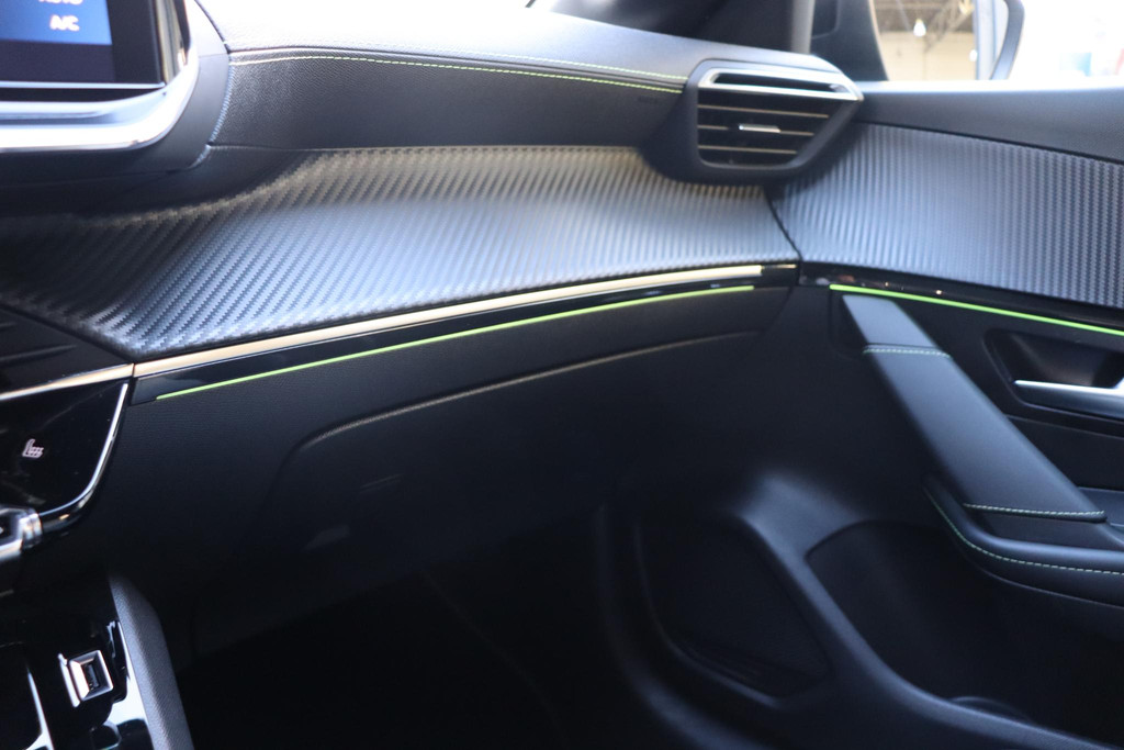 Peugeot e-208 (J044FH) met abonnement