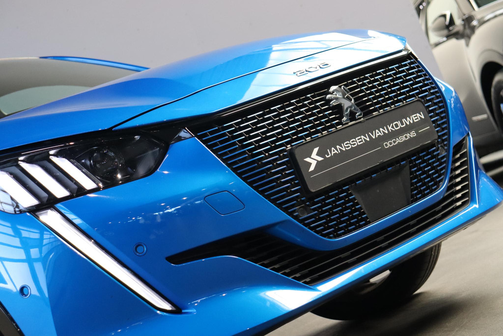 Peugeot e-208 (J044FH) met abonnement