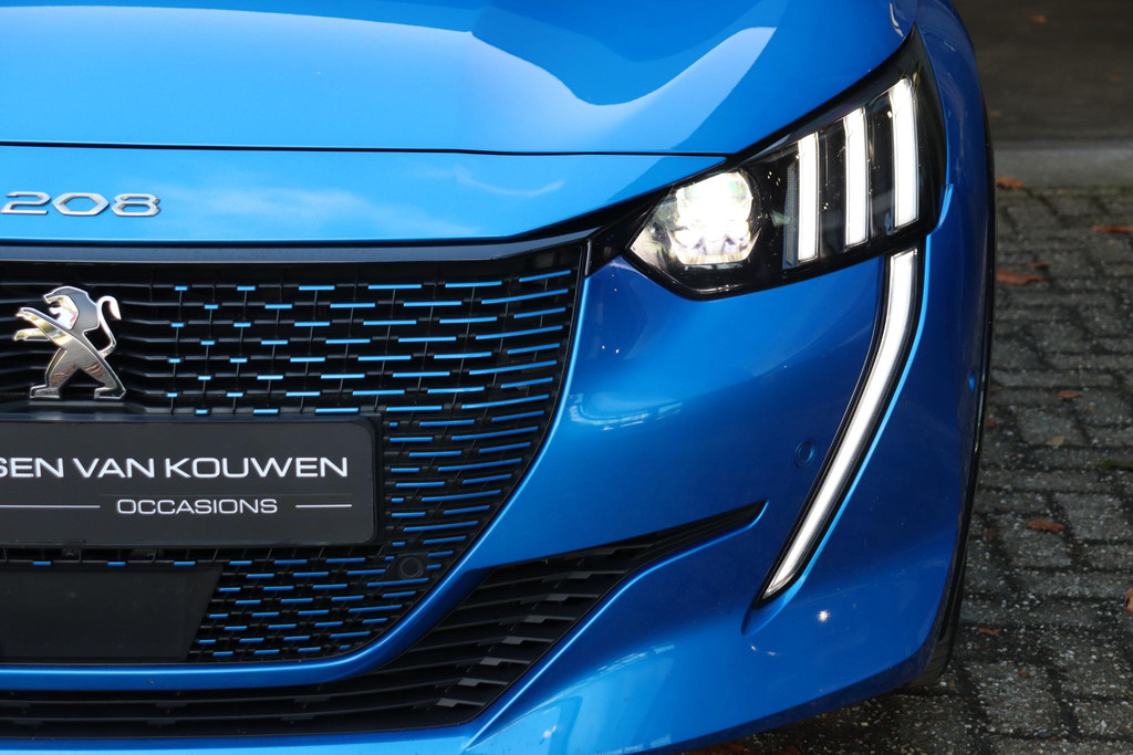 Peugeot e-208 (J044FH) met abonnement