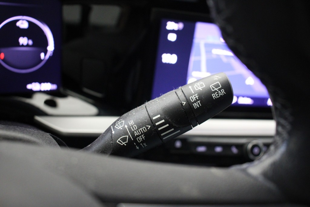 Opel Mokka-e (L007FH) met abonnement