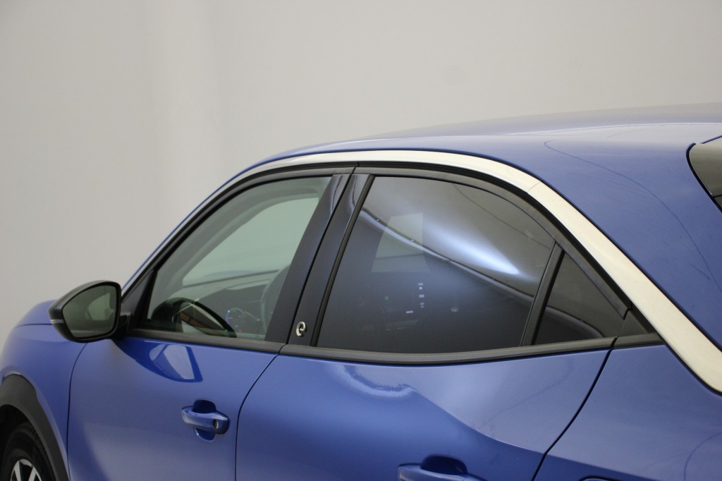 Opel Mokka-e (L007FH) met abonnement