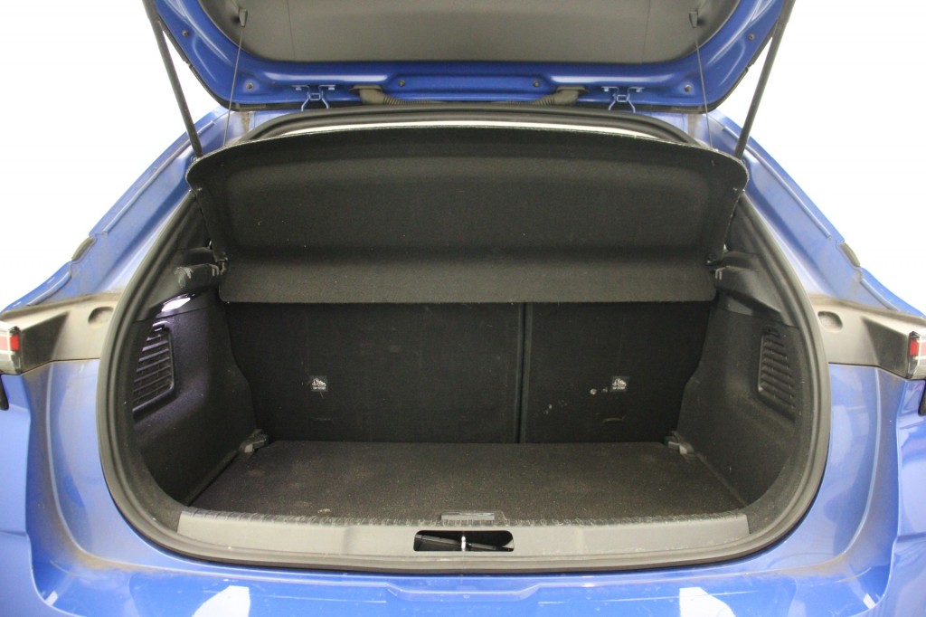 Opel Mokka-e (L007FH) met abonnement