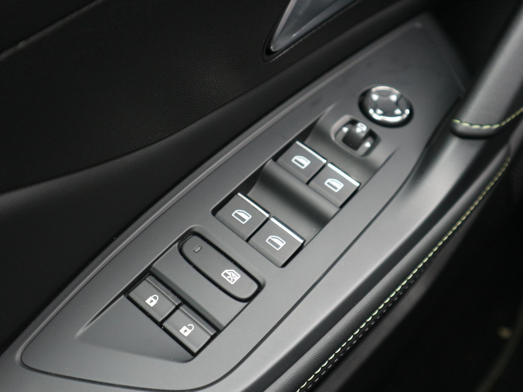 Peugeot 308 (JBX20H) met abonnement