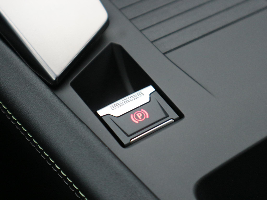 Peugeot 308 (JBX20H) met abonnement