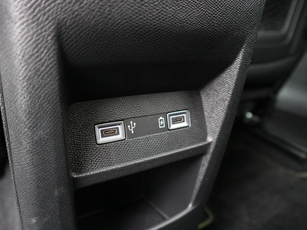 Peugeot 308 (JBX20H) met abonnement