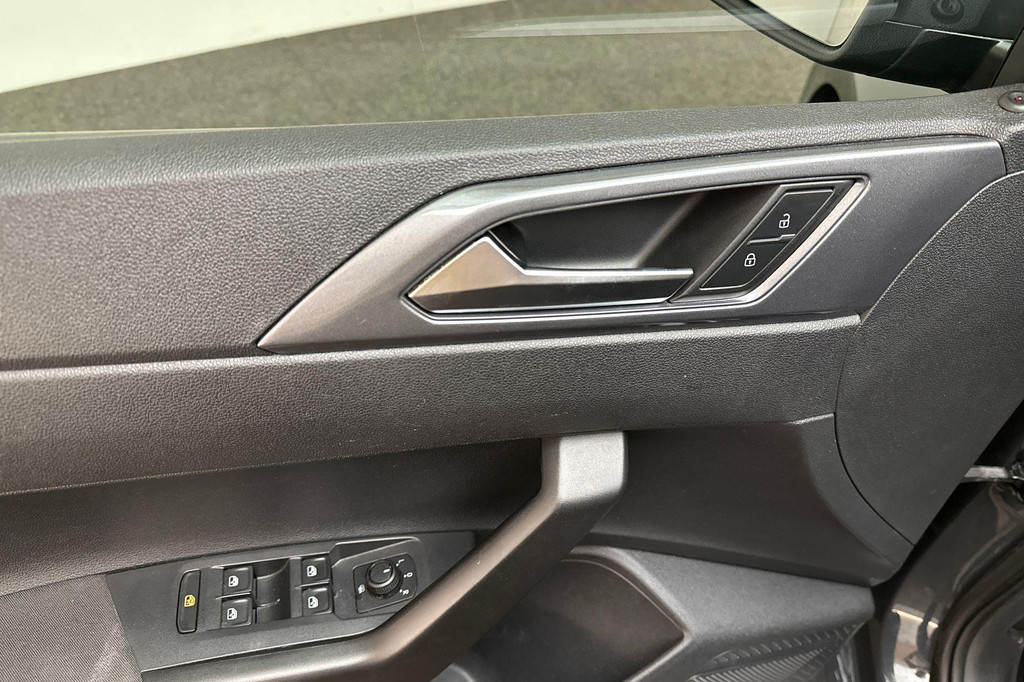 Volkswagen Polo (ZR121D) met abonnement