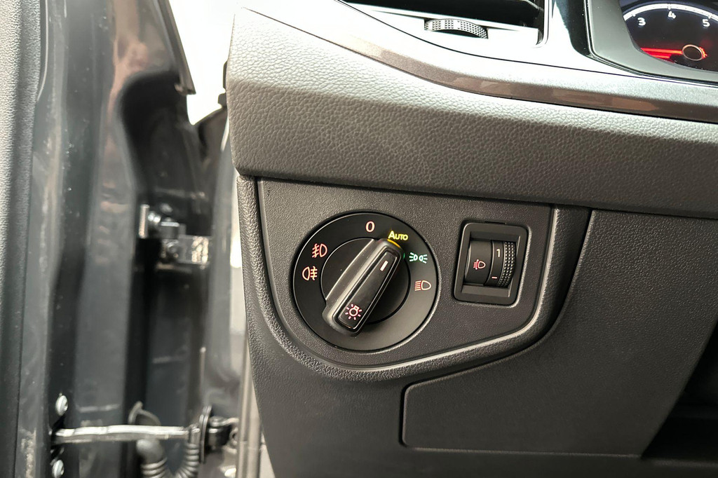 Volkswagen Polo (ZR121D) met abonnement