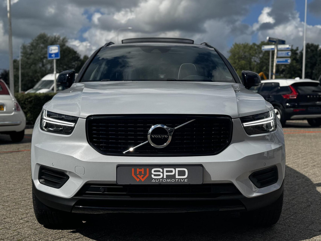 Volvo XC40 (JBN24T) met abonnement