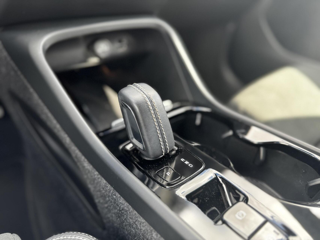 Volvo XC40 (JBN24T) met abonnement