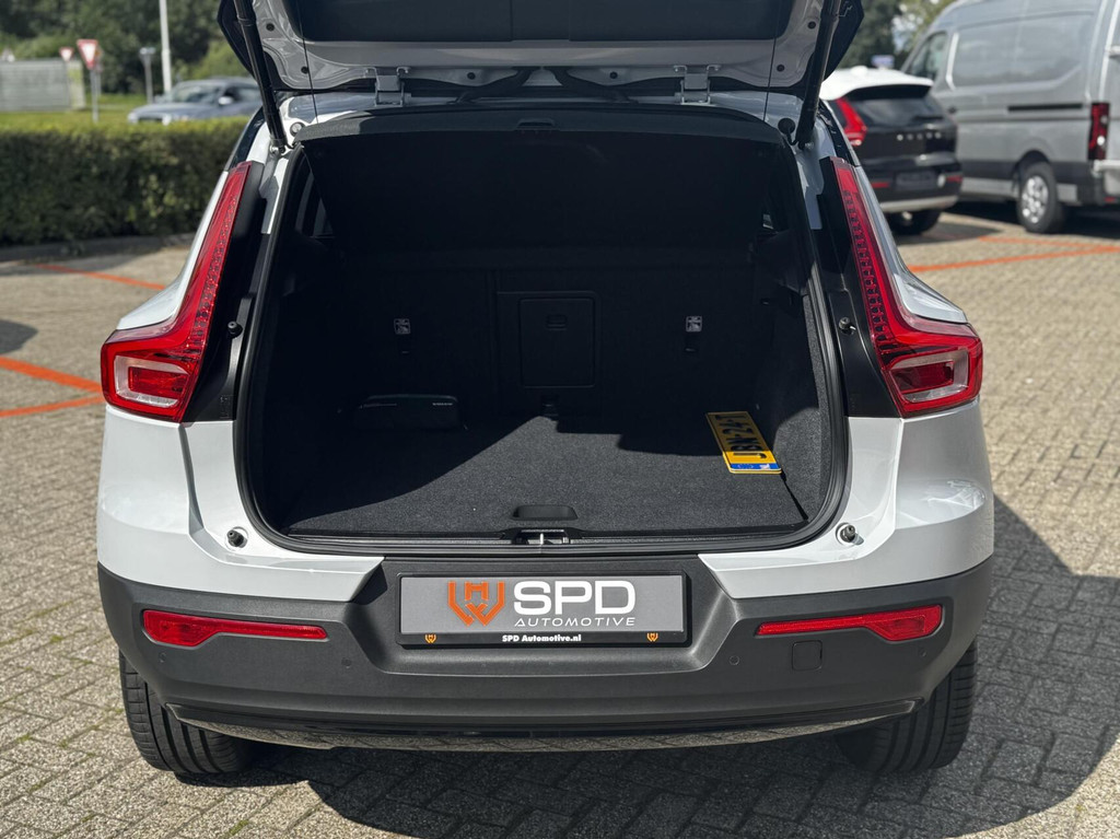 Volvo XC40 (JBN24T) met abonnement