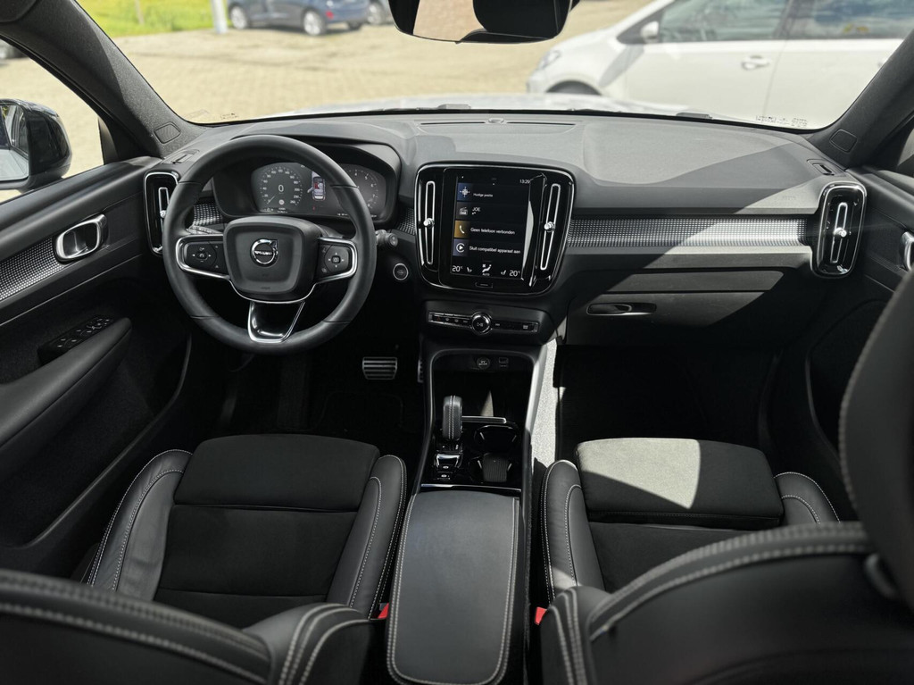 Volvo XC40 (JBN24T) met abonnement