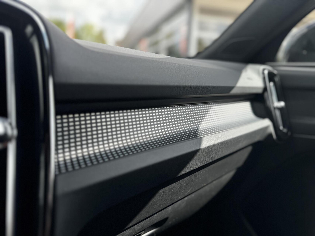 Volvo XC40 (JBN24T) met abonnement