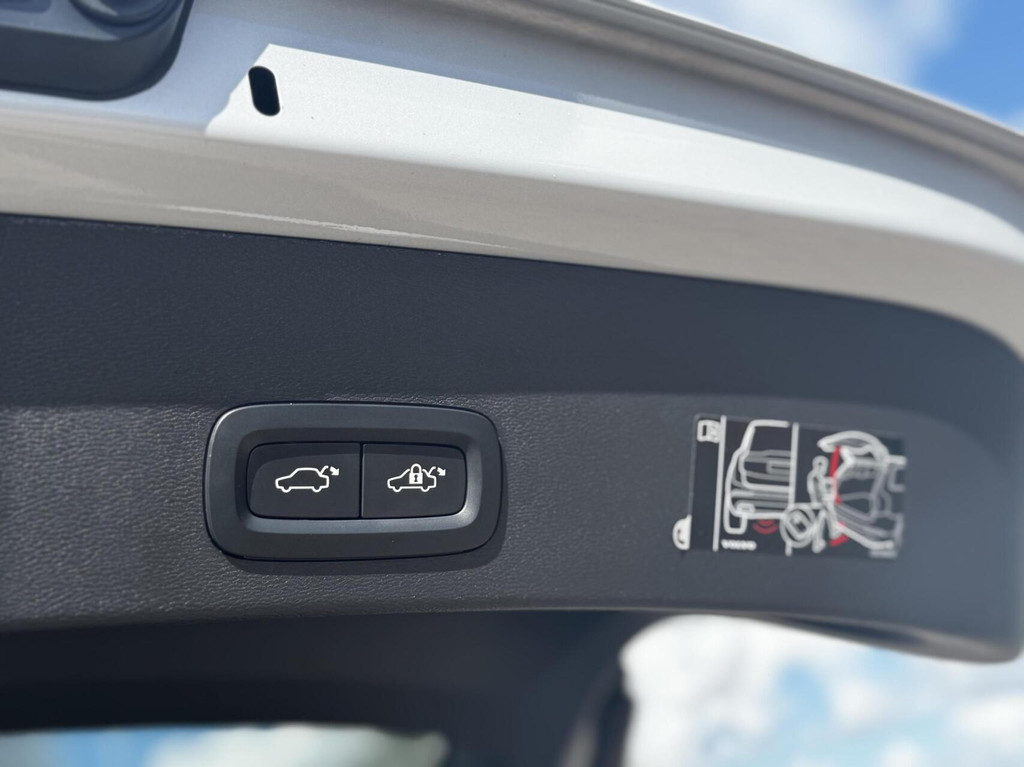 Volvo XC40 (JBN24T) met abonnement