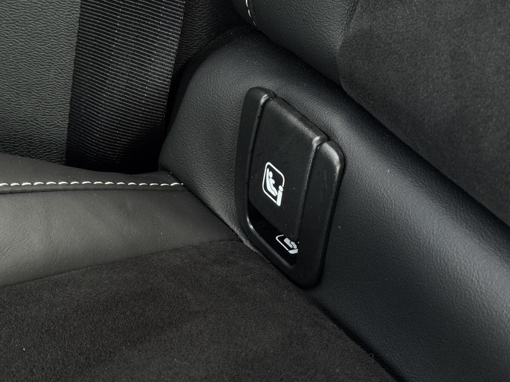 Volvo XC40 (JBN24T) met abonnement