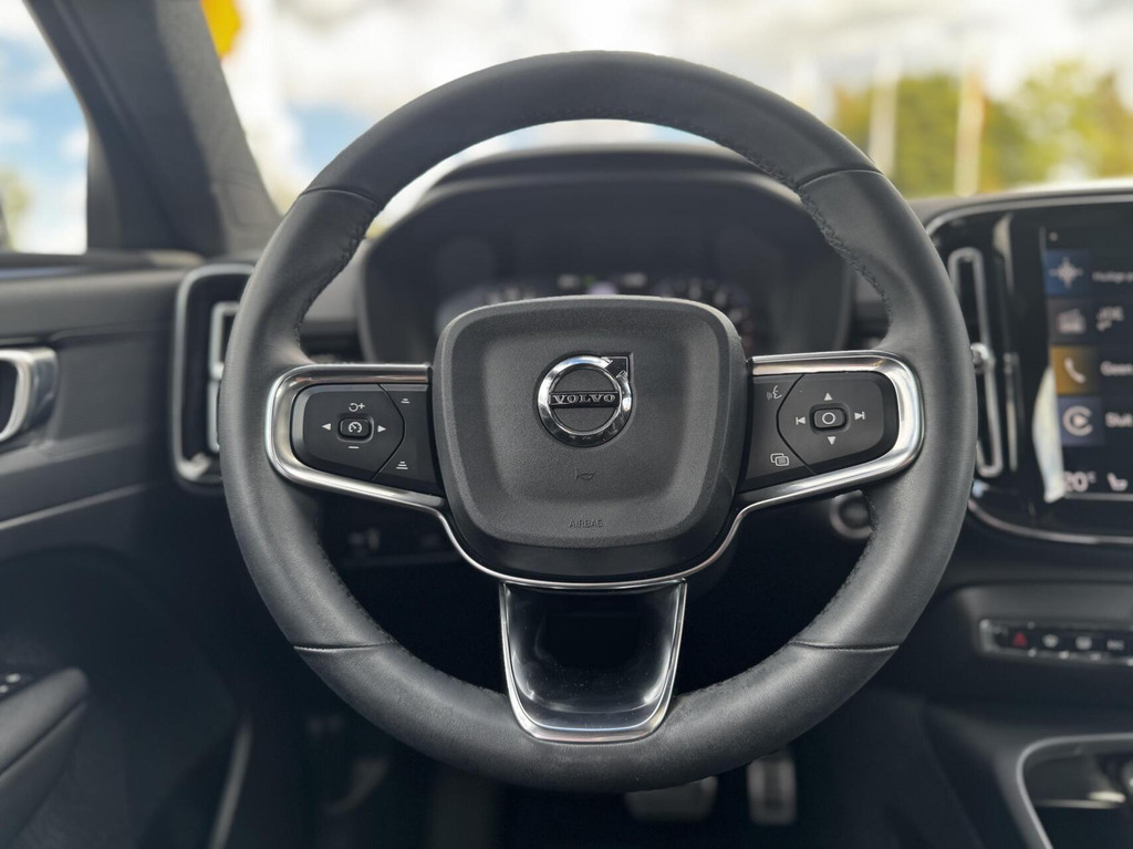 Volvo XC40 (JBN24T) met abonnement