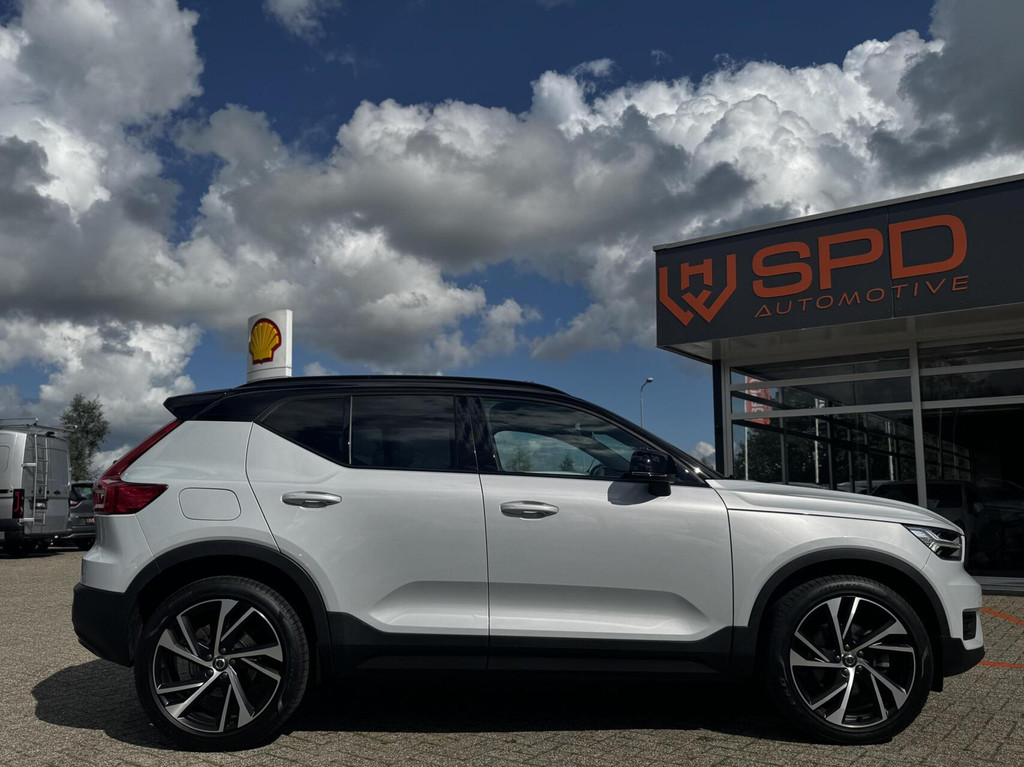 Volvo XC40 (JBN24T) met abonnement