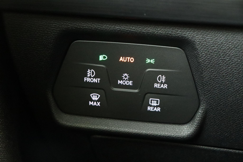 CUPRA Leon (JDG88N) met abonnement