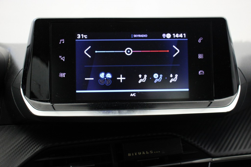 Peugeot 208 (T601BS) met abonnement